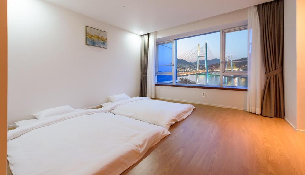 Yeosu Hotel Haven ภายนอก รูปภาพ